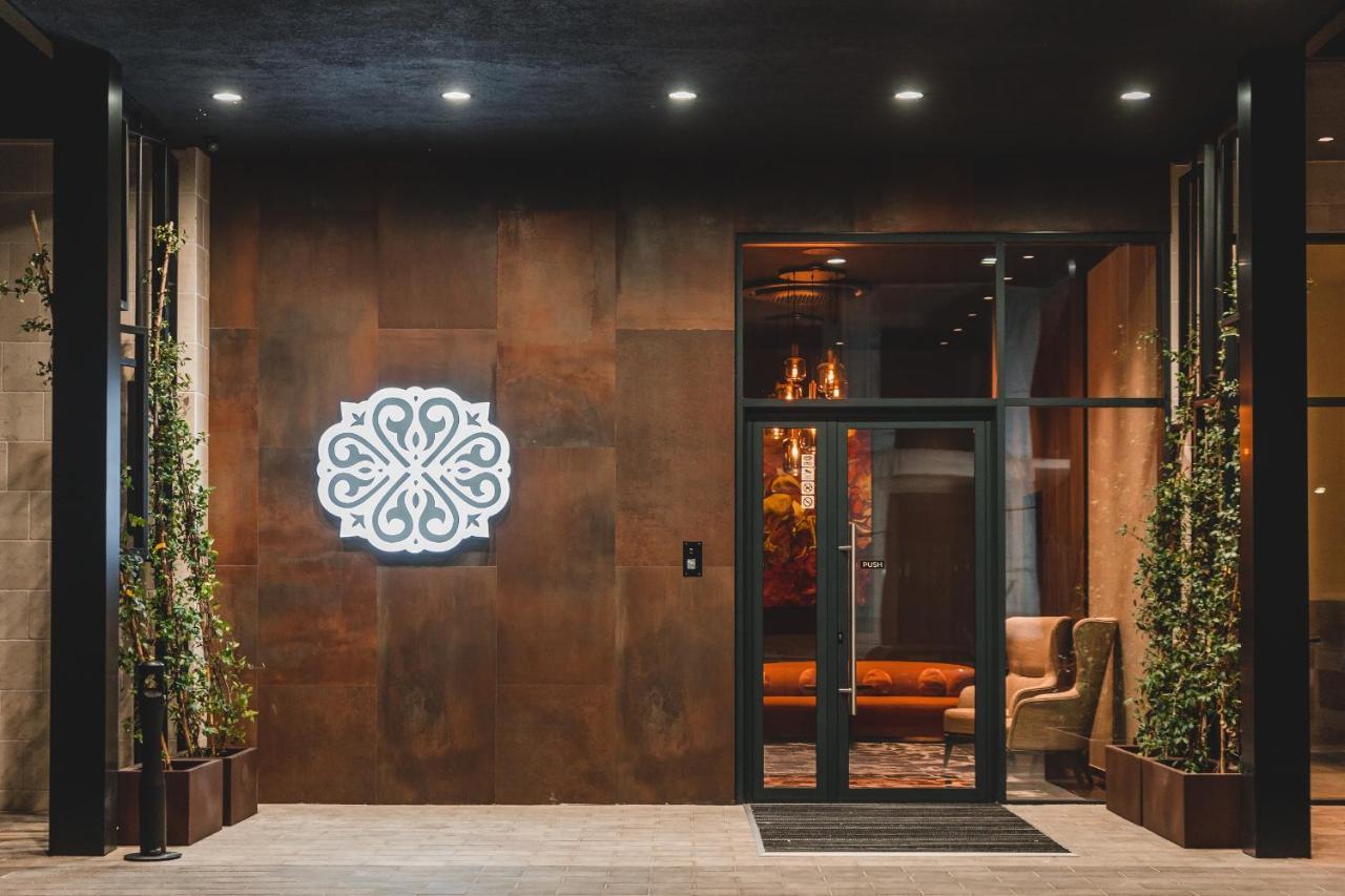 SIGNUM Hotel Podgorica Buitenkant foto
